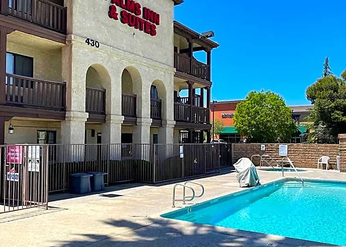 Motels Palms Inn & Suites